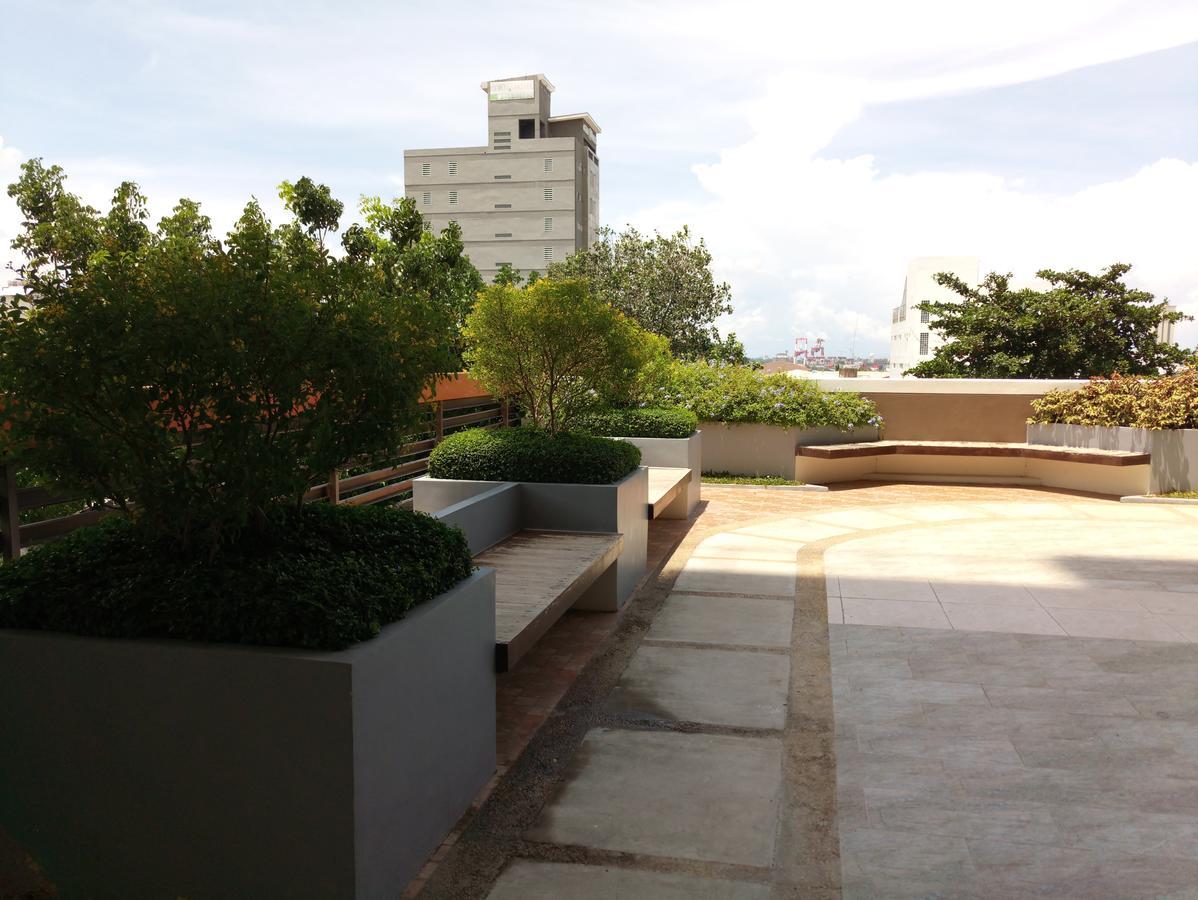 2405 Mabolo Garden Flats Leilighet Cebu Eksteriør bilde