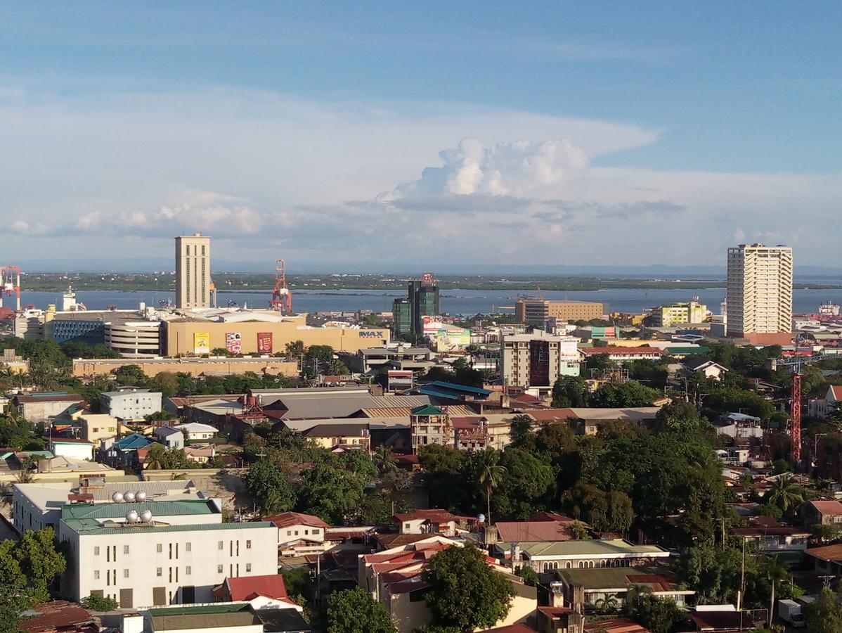 2405 Mabolo Garden Flats Leilighet Cebu Eksteriør bilde
